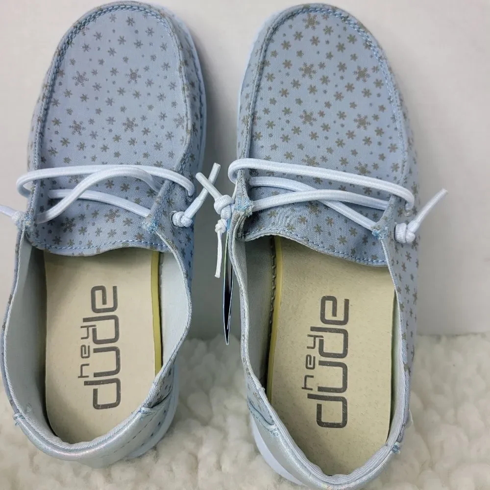 Hey Dude Wendy Kids  Size 34 Ice Princess Snowflakes Youth Slip On Shoes New Con